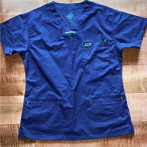 IguanaMed XS navy scrub set